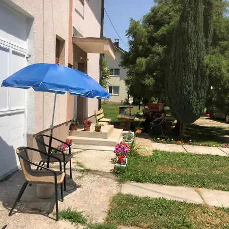 Habibi With Big Garden And Free Parking Sarajewo