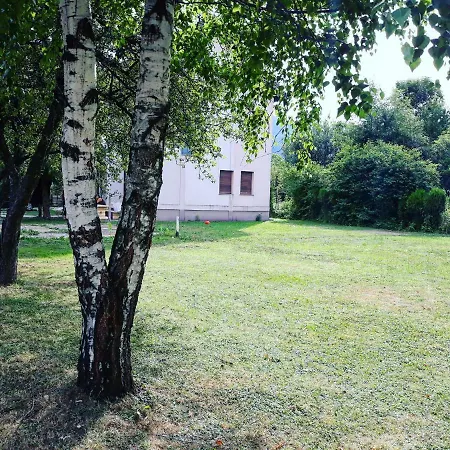 Willa Habibi With Big Garden And Free Parking